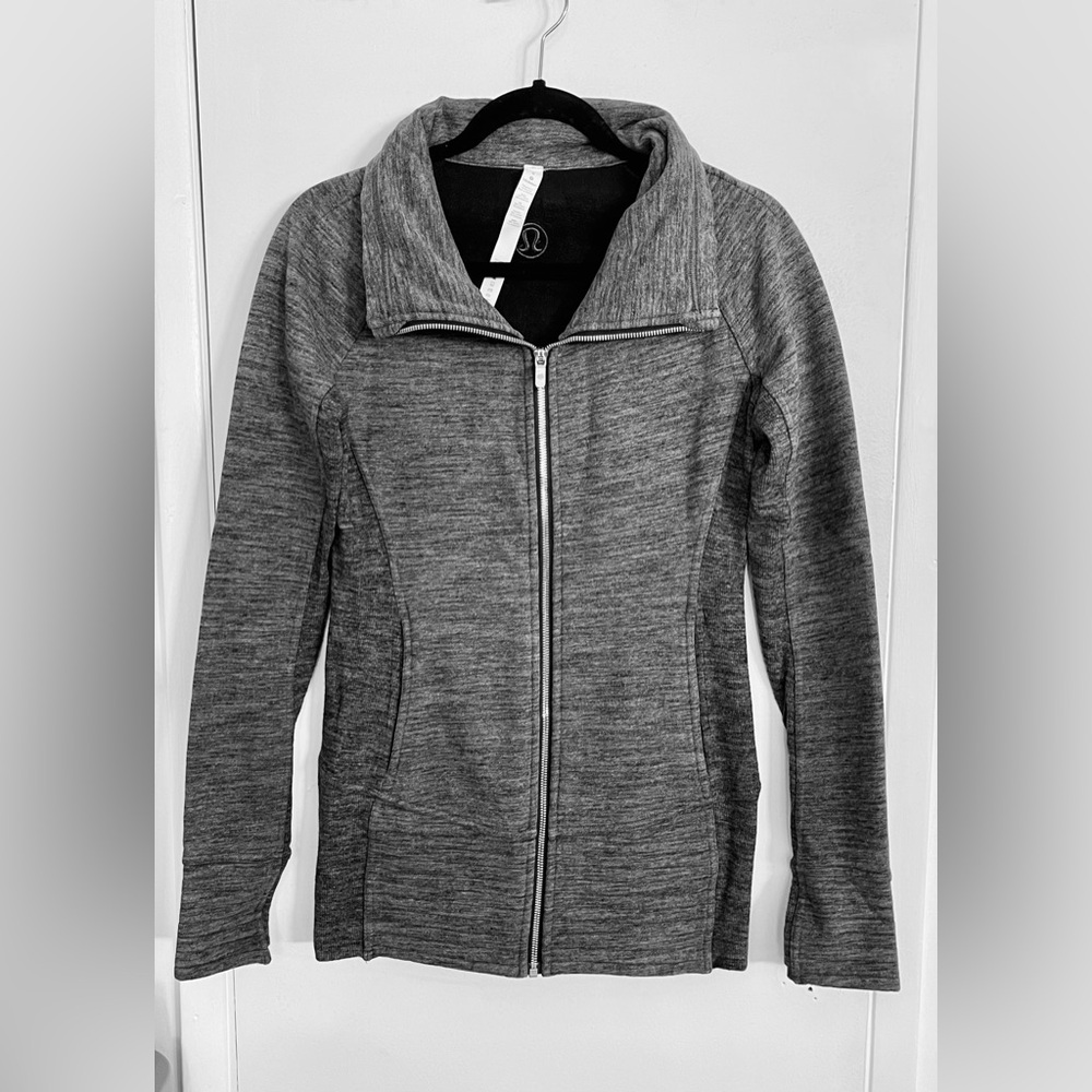 Lululemon Radiant Jacket Sz 6